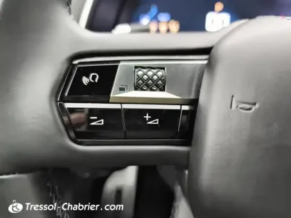 Photo 19 DS Ds 7 DS7 Crossback PureTech 225 EAT8