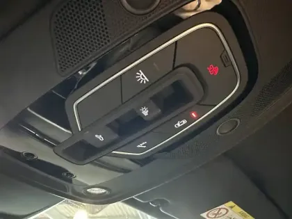 Photo 11 Audi A6  Avant 55 TFSIe 367 ch S tronic 7 Quattro