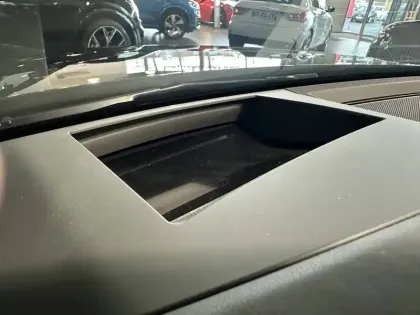 Photo 9 Audi A6  Avant 55 TFSIe 367 ch S tronic 7 Quattro