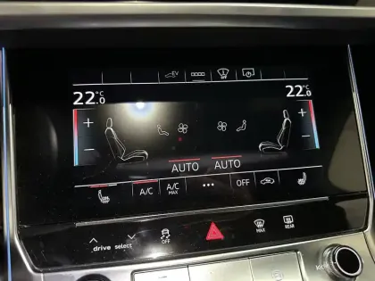 Photo 13 Audi A6  Avant 55 TFSIe 367 ch S tronic 7 Quattro