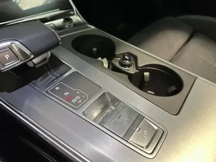 Photo 10 Audi A6  Avant 55 TFSIe 367 ch S tronic 7 Quattro