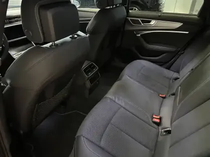 Photo 22 Audi A6  Avant 55 TFSIe 367 ch S tronic 7 Quattro