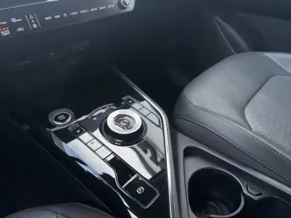 Photo 13 Kia Niro  1.6 GDi 141 ch HEV DCT6