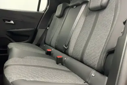 Photo 13 Peugeot 208  PureTech 100 S&S BVM6