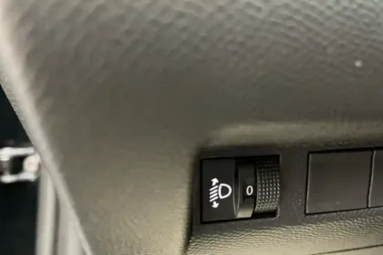 Photo 16 Peugeot 208  PureTech 100 S&S BVM6