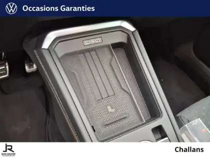 Photo 18 Volkswagen T-roc  1.5 eTSI EVO2 Hybrid 150 ch DSG7