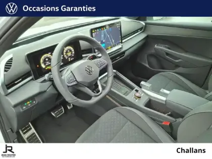 Photo 15 Volkswagen T-roc  1.5 eTSI EVO2 Hybrid 150 ch DSG7