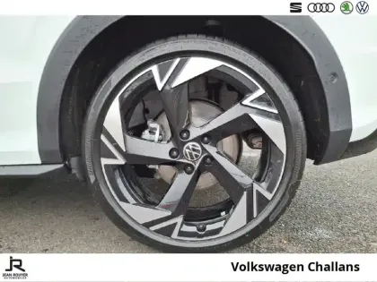 Photo 32 Volkswagen T-roc  1.5 eTSI EVO2 Hybrid 150 ch DSG7