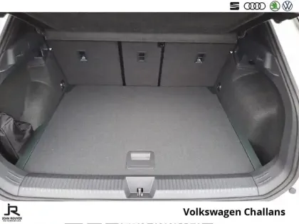 Photo 38 Volkswagen T-roc  1.5 eTSI EVO2 Hybrid 150 ch DSG7