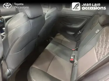 Photo 16 Toyota Yaris  Cross Hybride 116h 2WD