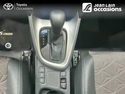 Photo 12 Toyota Yaris  Cross Hybride 116h 2WD