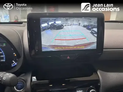 Photo 15 Toyota Yaris  Cross Hybride 116h 2WD