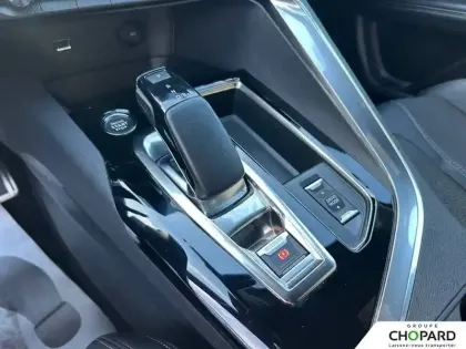 Photo 23 Peugeot 3008  Hybrid 225 e-EAT8