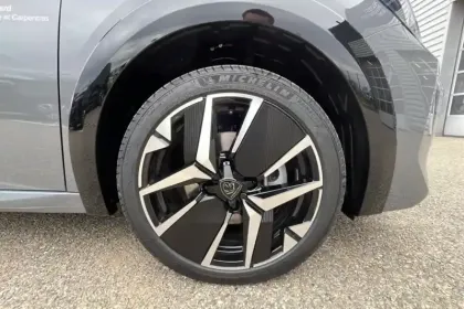 Photo 26 Peugeot 208  Hybrid 110 e-DCS6