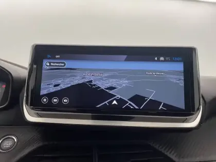 Photo 19 Peugeot 208  Hybrid 100 e-DCS6