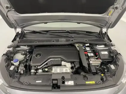 Photo 20 Peugeot 208  Hybrid 100 e-DCS6