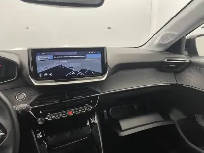 Photo 26 Peugeot 208  Hybrid 100 e-DCS6