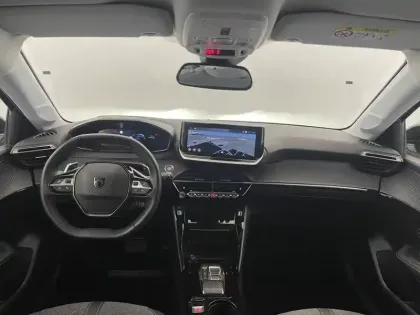 Photo 24 Peugeot 208  Hybrid 100 e-DCS6