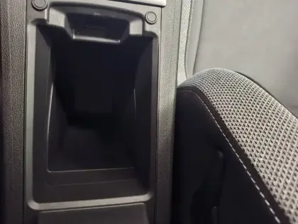 Photo 34 Dacia Bigster  Hybrid 155