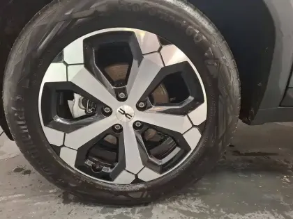 Photo 5 Dacia Bigster  Hybrid 155