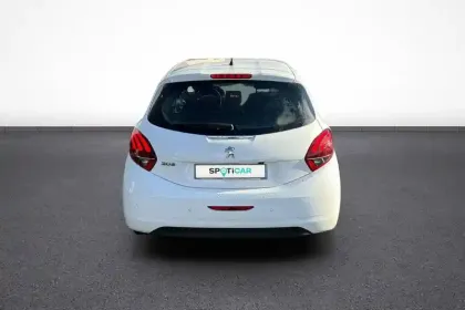 Photo 4 Peugeot 208  PureTech 82ch S&S BVM5