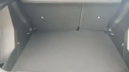 Photo 74 Peugeot 2008  Hybrid 145 e-DCS6