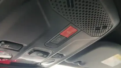 Photo 43 Peugeot 2008  Hybrid 145 e-DCS6