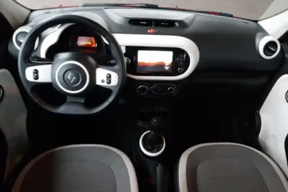 Photo 8 Renault Twingo  III SCe 65