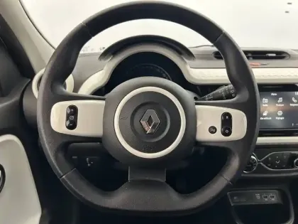 Photo 23 Renault Twingo  III SCe 65