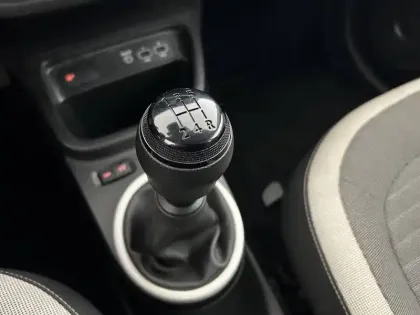 Photo 21 Renault Twingo  III SCe 65