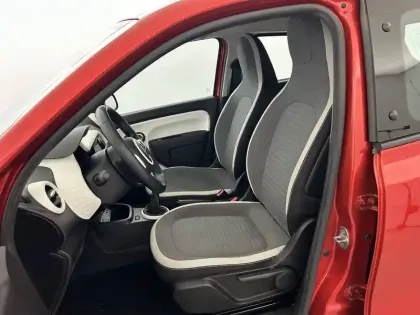 Photo 17 Renault Twingo  III SCe 65