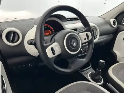 Photo 18 Renault Twingo  III SCe 65