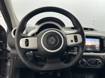 Photo 23 Renault Twingo  III SCe 65
