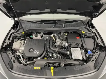 Photo 19 Mercedes GLA  250 e Hybrid EQ 8G-DCT