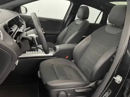 Photo 14 Mercedes GLA  250 e Hybrid EQ 8G-DCT