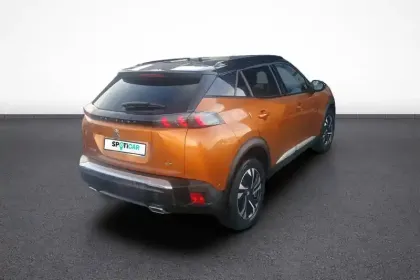 Photo 67 Peugeot 2008  PureTech 130 S&S EAT8