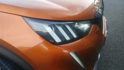 Photo 158 Peugeot 2008  PureTech 130 S&S EAT8