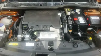 Photo 139 Peugeot 2008  PureTech 130 S&S EAT8