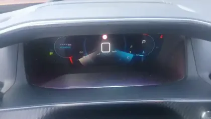 Photo 25 Peugeot 2008  PureTech 130 S&S EAT8