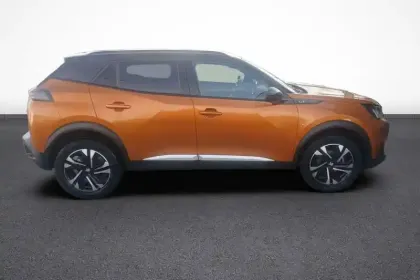 Photo 130 Peugeot 2008  PureTech 130 S&S EAT8