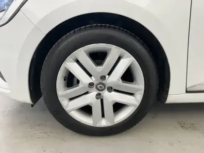 Photo 33 Renault Clio  TCe 90 - 21N