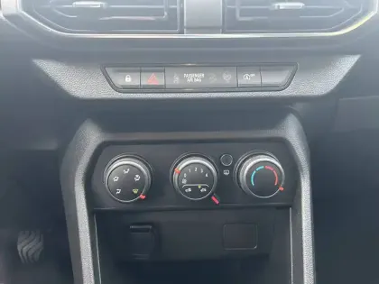 Photo 19 Dacia Sandero  SCe 65 - 22