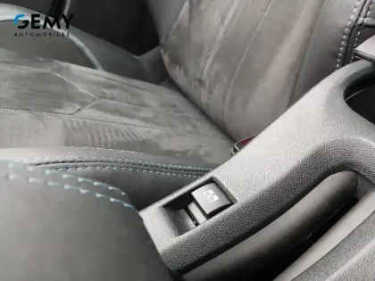 Photo 19 Peugeot 2008  PureTech 110ch S&S EAT6