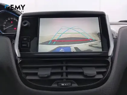 Photo 14 Peugeot 2008  PureTech 110ch S&S EAT6