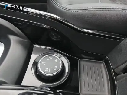 Photo 21 Peugeot 2008  PureTech 110ch S&S EAT6