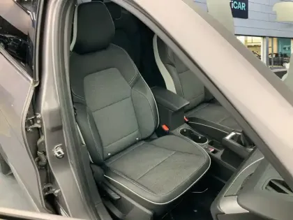 Photo 8 Renault Captur  TCe 90