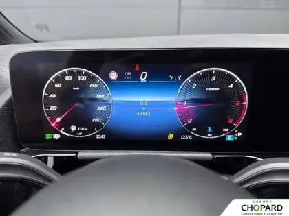 Photo 16 Mercedes GLA  200 d 8G-DCT