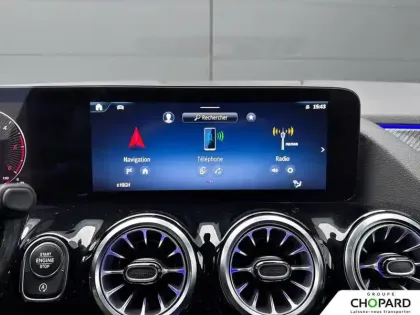 Photo 13 Mercedes GLA  200 d 8G-DCT