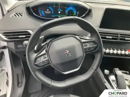 Photo 16 Peugeot 3008  Hybrid 225 e-EAT8