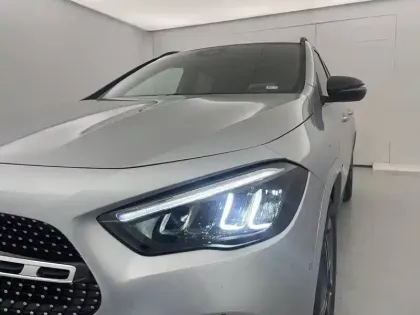 Photo 30 Mercedes GLA  250 e Hybrid EQ 8G-DCT